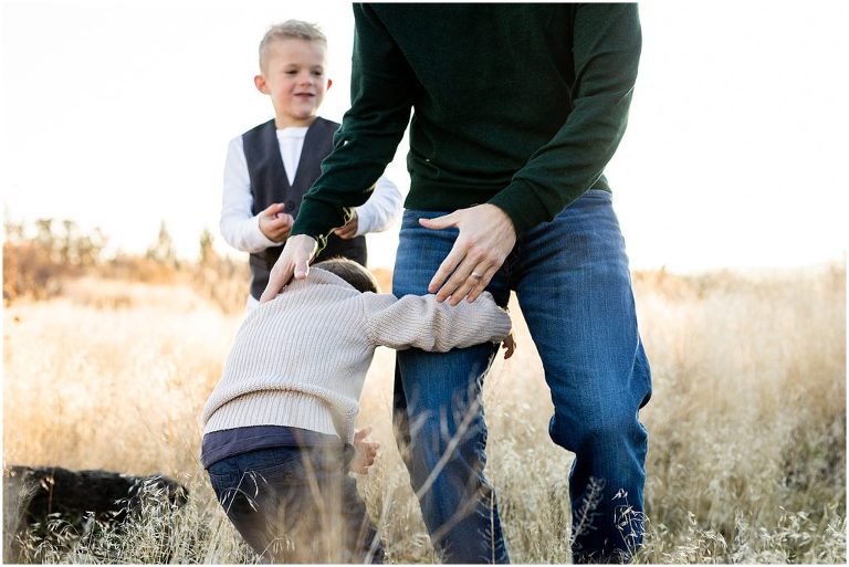 A collection of family photos photos with a chic vibe that blends perfectly with the scenic vistas of Smith Rock in Central Oregon.